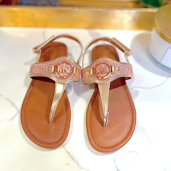Michael Kors Rose Gold Khlesea MK Logo Pink Sparkle Sandal, Girls Size 3  Sandals \u0026 Flip
